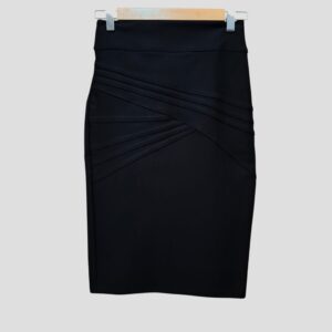 FALDA LAPIZ PLIEGUES